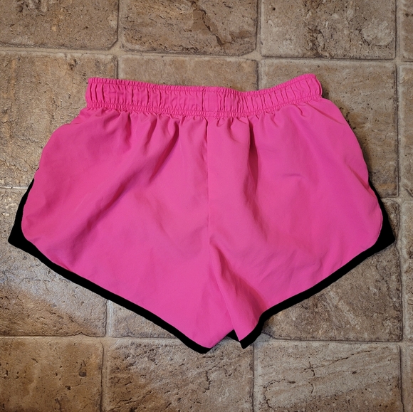 PINK xs running shorts - Picture 7 of 8